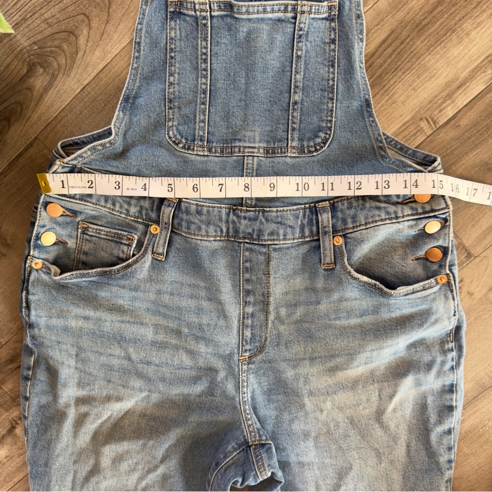 Universal Thread denim cropped overalls size 8/29 - Picture 5 of 8